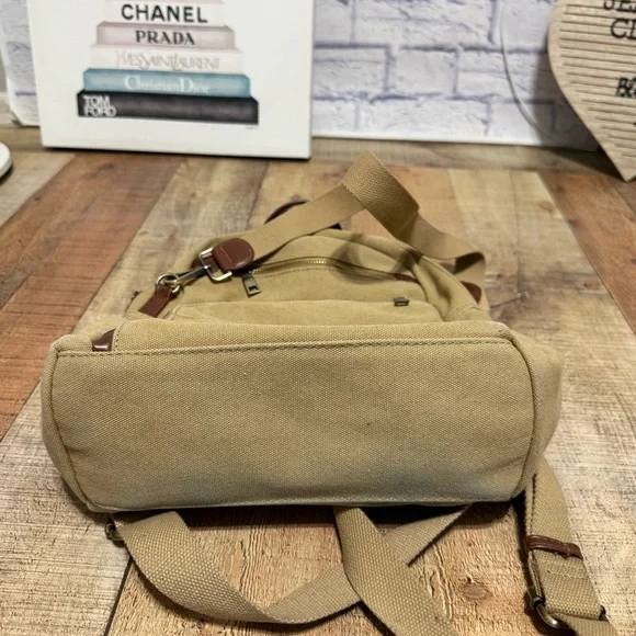 ANTIK KRAFT
Willa Canvas Backpack - Picture 12 of 13